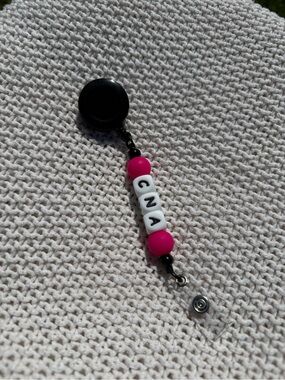 Pink Beaded Name Badge Reel - 'CNA'